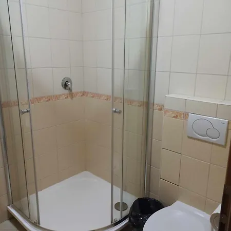 בית הארחה Pavilon V Raji