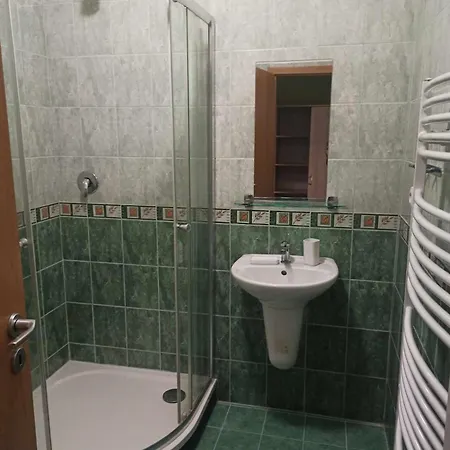 Pavilon V Raji Zdar (Mlada Boleslav)