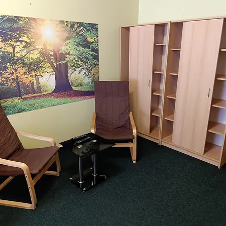 Pavilon V Raji בית הארחה