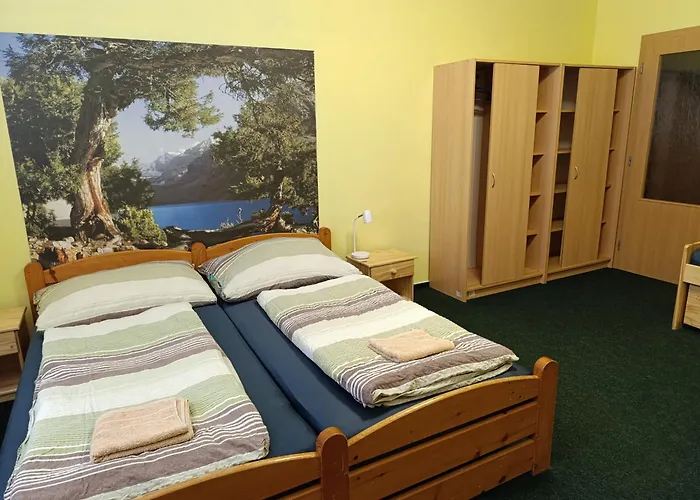 Pensjonat Pavilon V Raji Zdar (Mlada Boleslav)